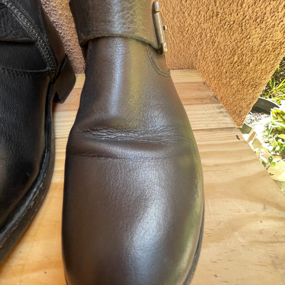 Frye Vicky Engineer 6 inch black 100% leather buckle moto boots ankle booties - Picture 5 of 16